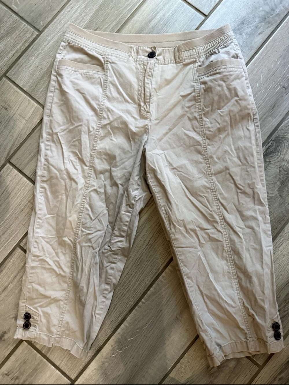 Kim Rogers Women’s Khaki Tan Brown Stretchy Capri Pant 14
